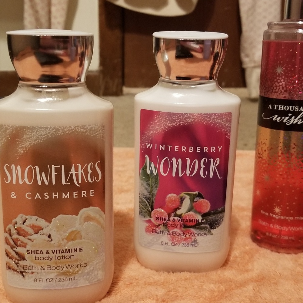 Bath and Body works body lotion and spray bundle